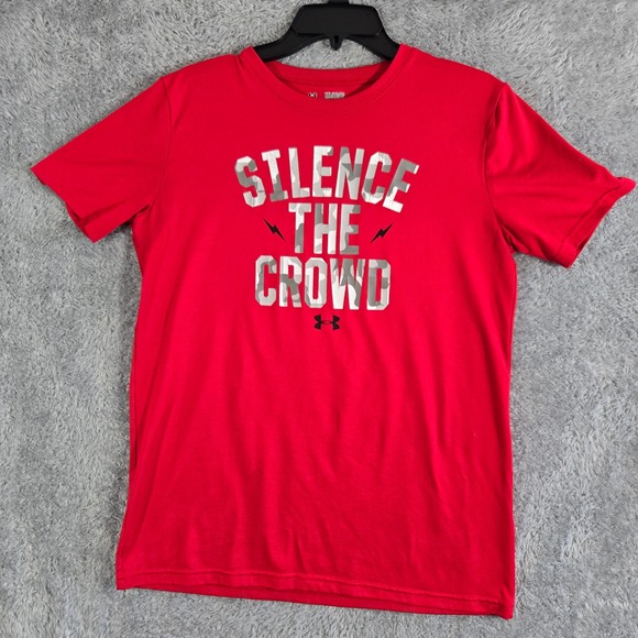 Under Armour Other - Under Armour Boys HeatGear Silence The Crowd Graphic Tee Red YXL